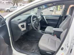 TOYOTA - COROLLA - 2014/2015 - Branca - R$ 89.900,00