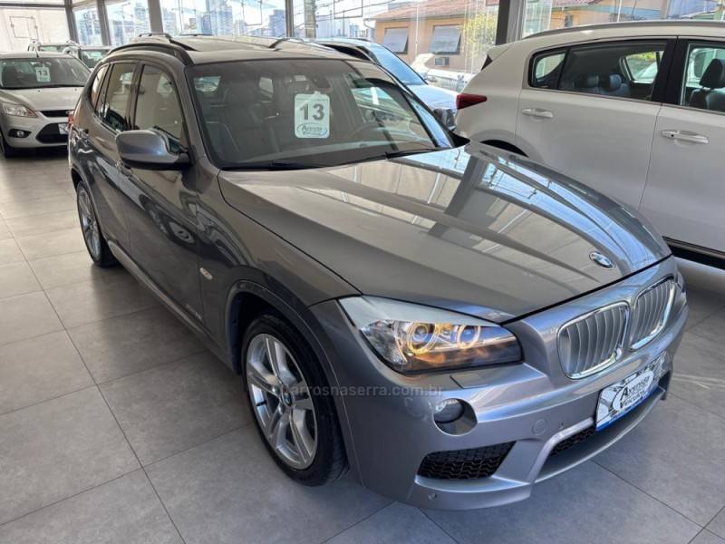 BMW - X1 - 2012/2013 - Cinza - R$ 84.900,00