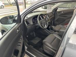 HYUNDAI - TUCSON - 2021/2022 - Prata - R$ 125.900,00