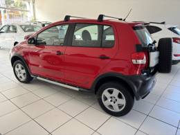 VOLKSWAGEN - CROSSFOX - 2008/2009 - Vermelha - R$ 38.900,00