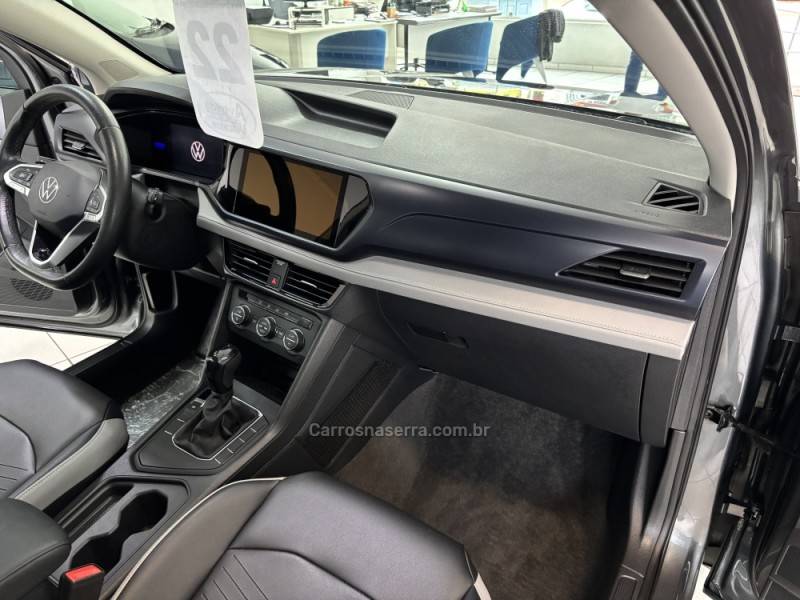 VOLKSWAGEN - TAOS - 2022/2022 - Cinza - R$ 135.000,00