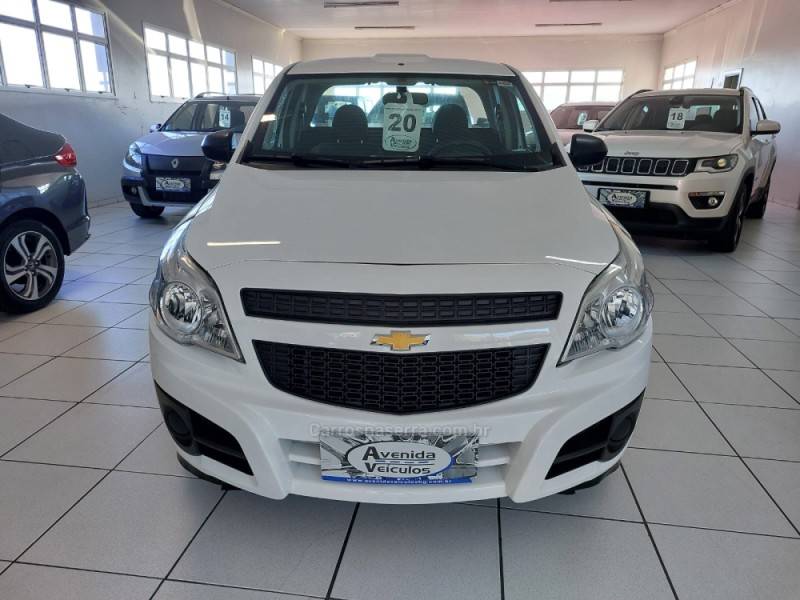 CHEVROLET - MONTANA - 2019/2020 - Branca - R$ 58.900,00