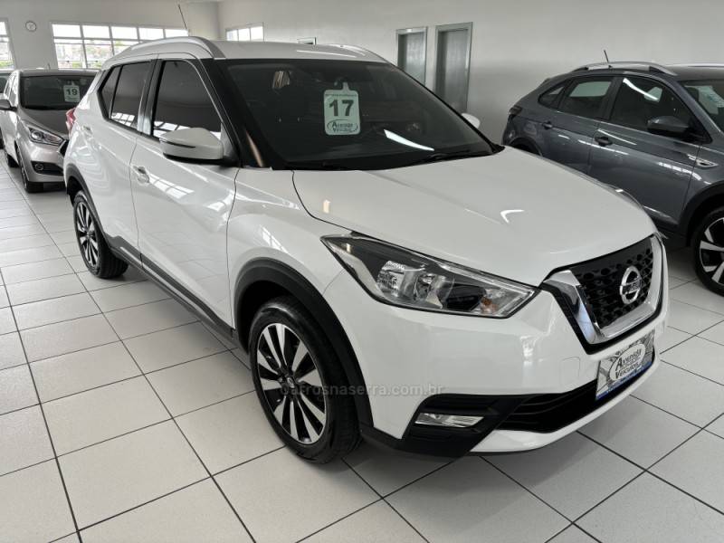 NISSAN - KICKS - 2016/2017 - Branca - R$ 89.900,00