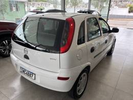 CHEVROLET - CORSA - 2004/2005 - Branca - R$ 21.000,00