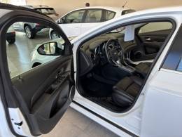 CHEVROLET - CRUZE - 2013/2014 - Branca - R$ 67.900,00