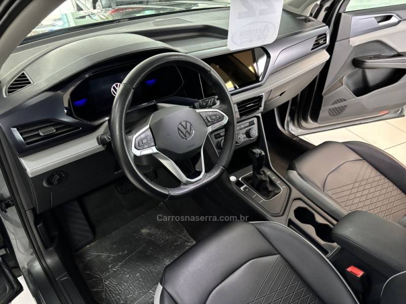 VOLKSWAGEN - TAOS - 2022/2022 - Cinza - R$ 135.000,00