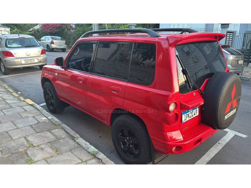 MITSUBISHI - PAJERO TR4 - 2008/2008 - Vermelha - R$ 52.000,00
