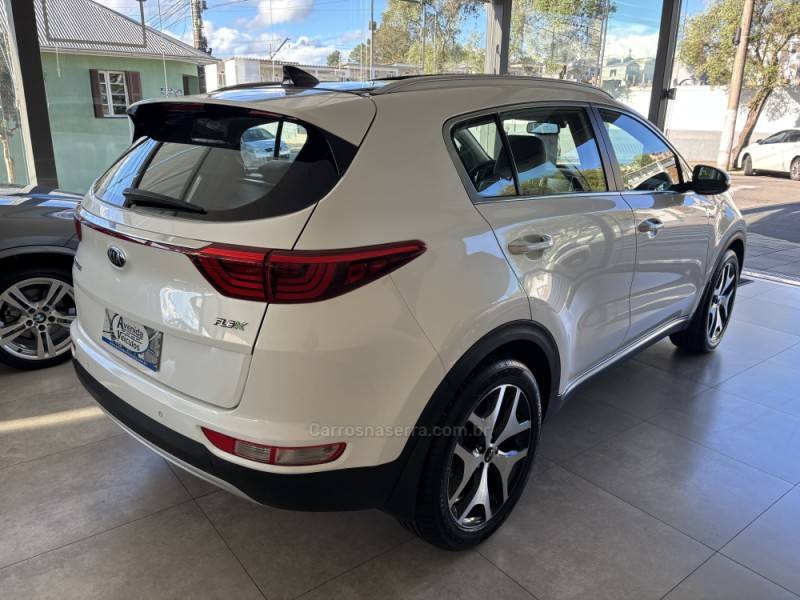 KIA MOTORS - SPORTAGE - 2016/2017 - Branca - R$ 121.900,00