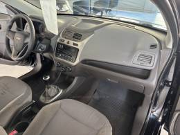 CHEVROLET - COBALT - 2012/2012 - Preta - R$ 42.900,00
