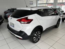 NISSAN - KICKS - 2016/2017 - Branca - R$ 89.900,00