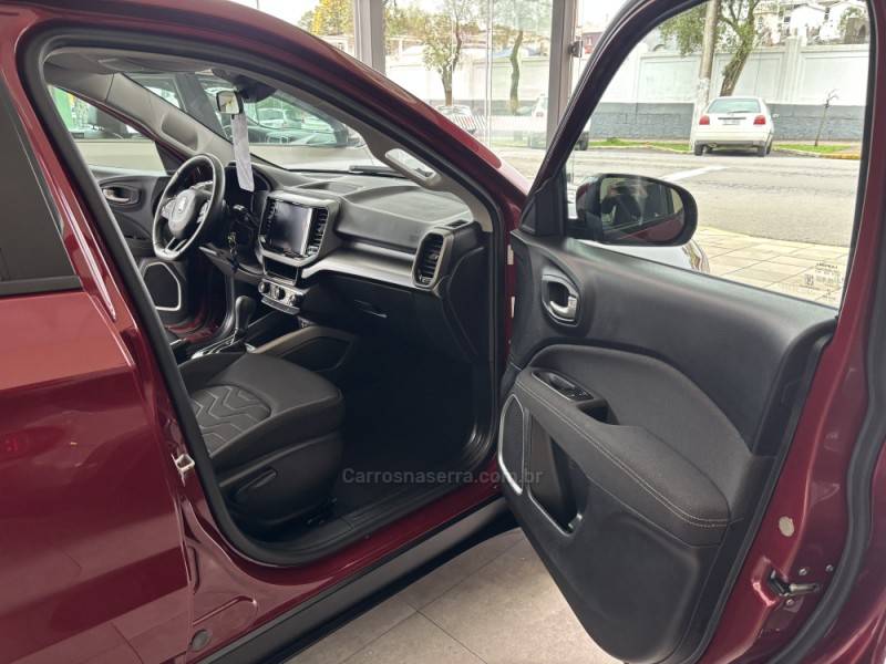 FIAT - TORO - 2021/2022 - Vinho - R$ 113.900,00