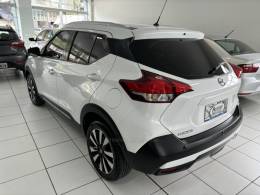 NISSAN - KICKS - 2016/2017 - Branca - R$ 89.900,00