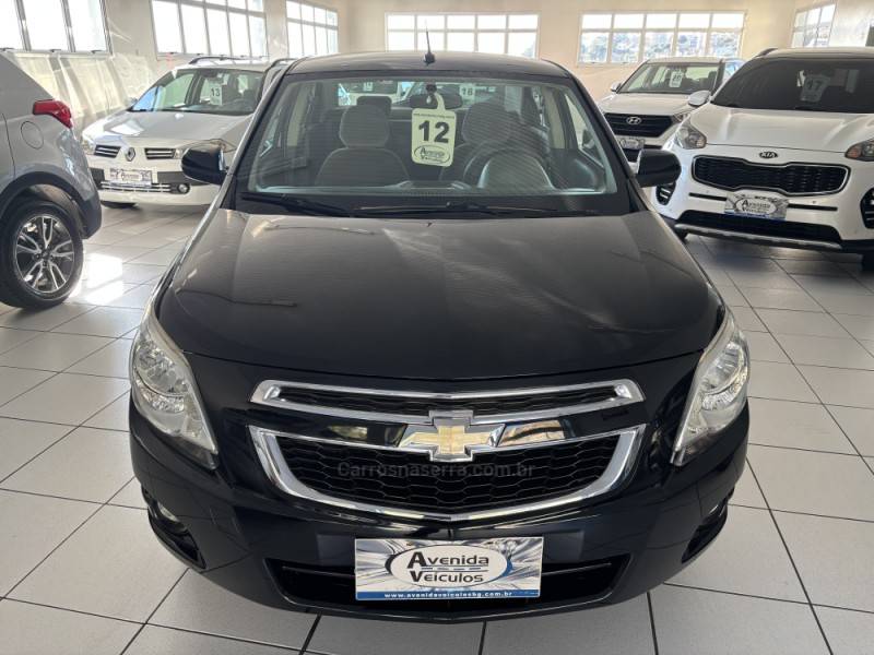 CHEVROLET - COBALT - 2012/2012 - Preta - R$ 42.900,00