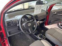 VOLKSWAGEN - CROSSFOX - 2008/2009 - Vermelha - R$ 38.900,00