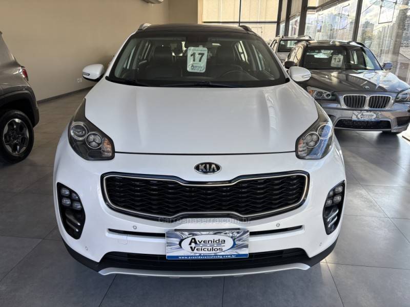 KIA MOTORS - SPORTAGE - 2016/2017 - Branca - R$ 121.900,00