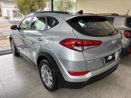 HYUNDAI - TUCSON - 2021/2022 - Prata - R$ 125.900,00