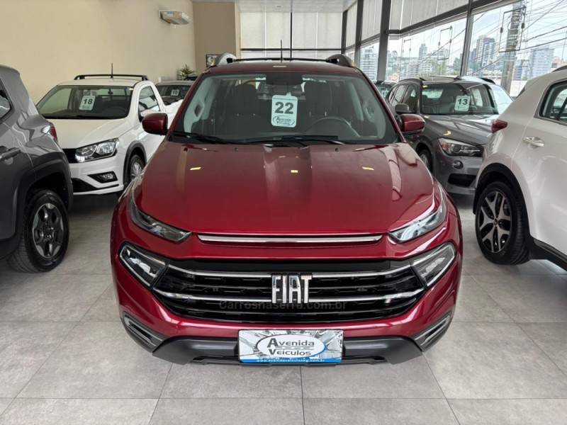 FIAT - TORO - 2021/2022 - Vermelha - R$ 113.900,00