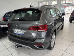 VOLKSWAGEN - TAOS - 2022/2022 - Cinza - R$ 135.000,00
