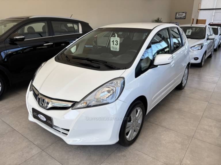 HONDA - FIT - 2013/2013 - Branca - R$ 58.900,00
