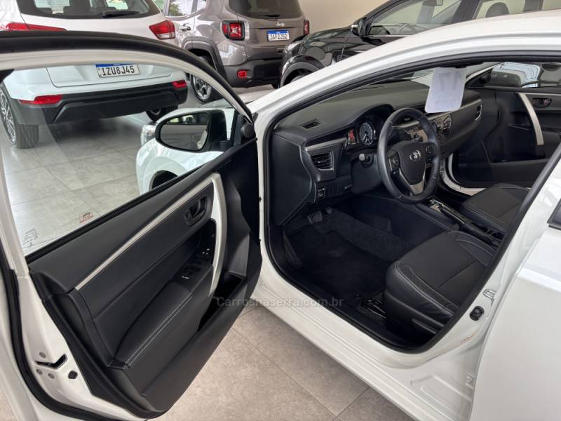 TOYOTA - COROLLA - 2017/2017 - Branca - R$ 97.900,00