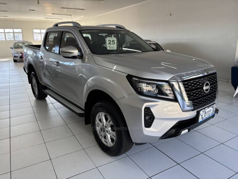NISSAN - FRONTIER - 2024/2025 - Prata - R$ 235.000,00